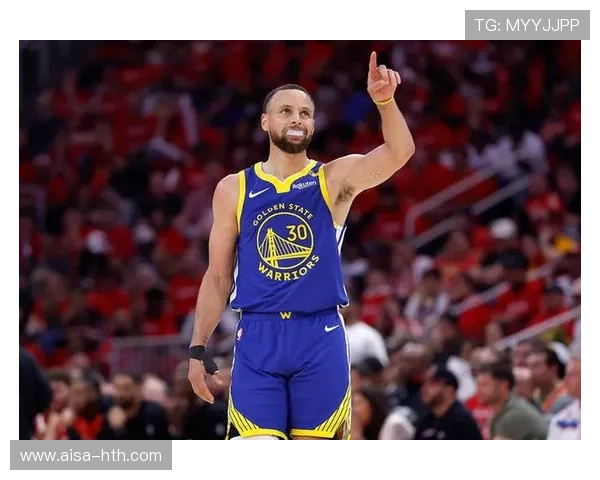 库里远投命中引燃主场，勇士续写传奇