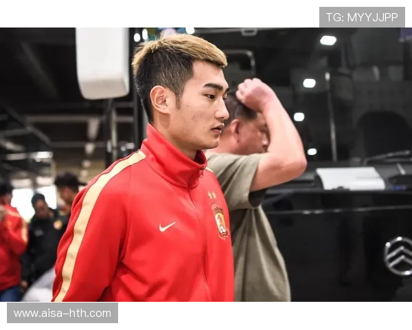 威尔特斯的成长之路：从边路到核心中场的蜕变，威尔特m