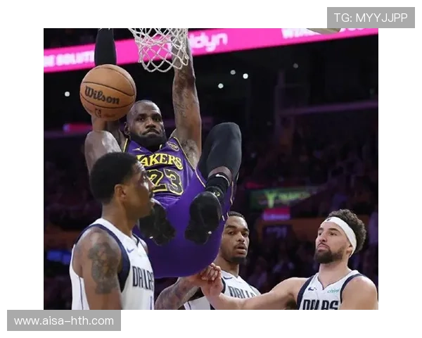 湖人击败76人，詹姆斯东契奇联手带队，豪华组合震撼全场