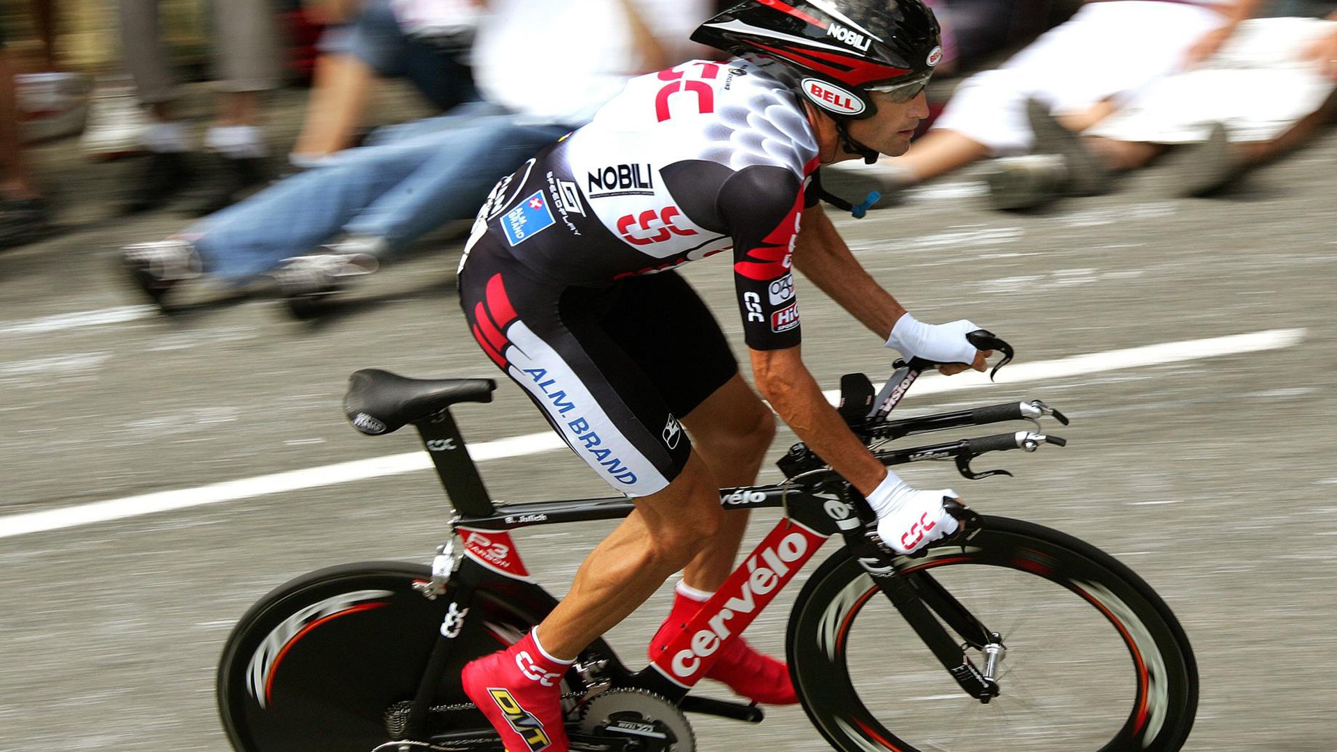 欧冠“球迷最期待对决”网络投票：皇马对巴黎排名第一